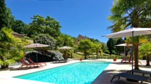 maisondupech carlux piscine accueil